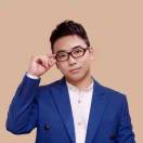 一直微笑的男人