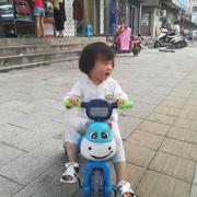 魏英杰