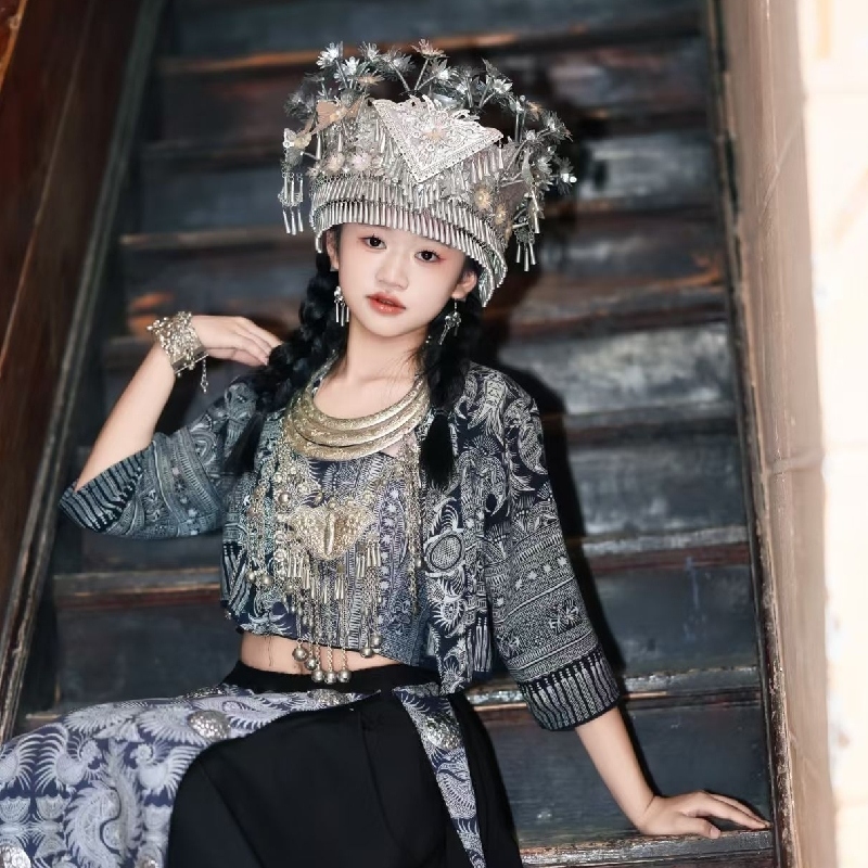 妍